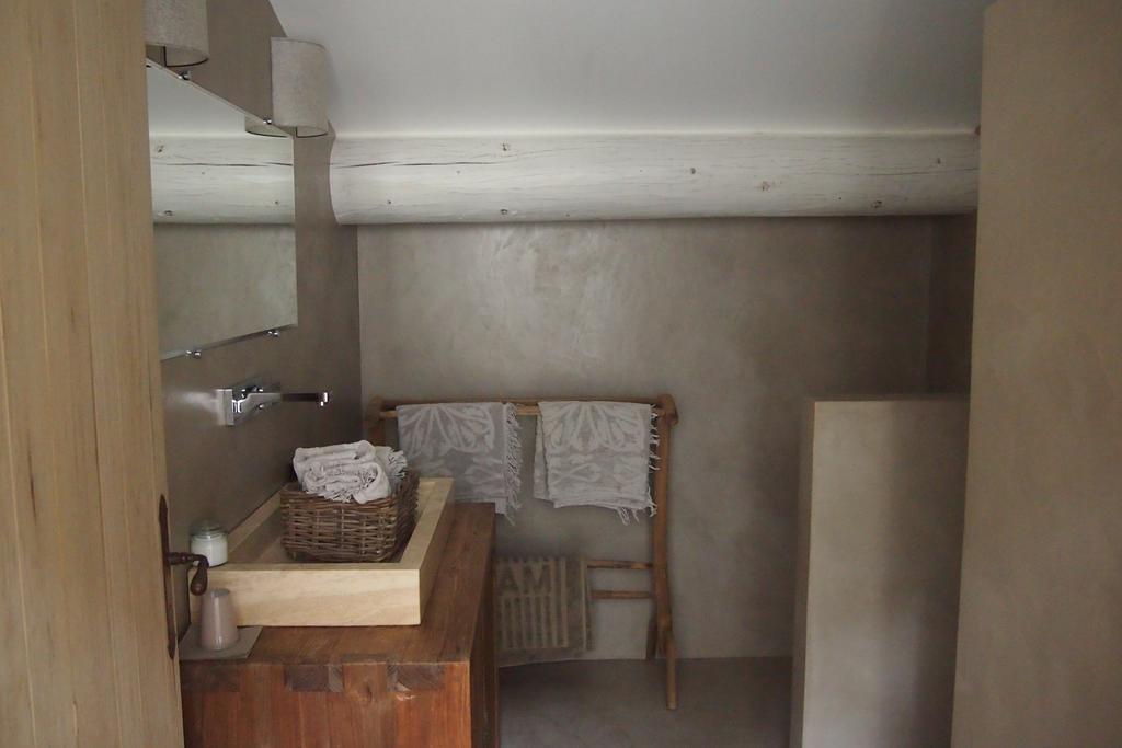 La Maison Des Collines Hotel Allemagne-en-Provence Kamer foto